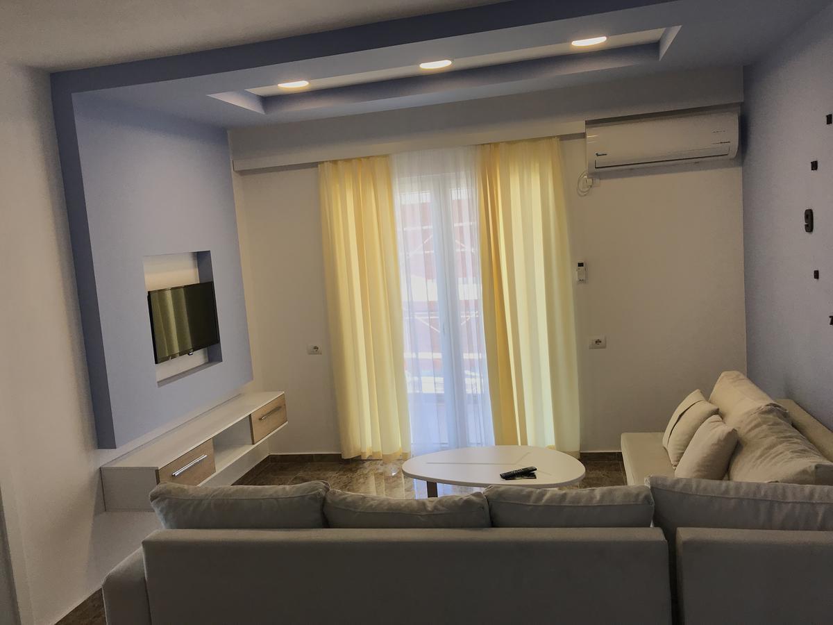 Elvin Deluxe Apartment Velipojë Екстериор снимка